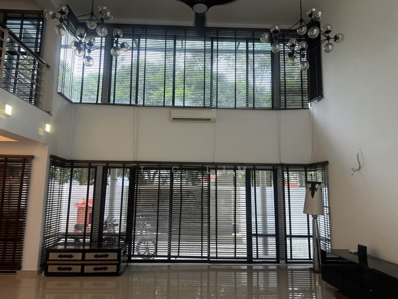 Rumah Teres 3 Tingkat untuk Dijual di Lake Fields (Sungai Besi) - T C Lim - Living Room - PropertyGuru.com.my