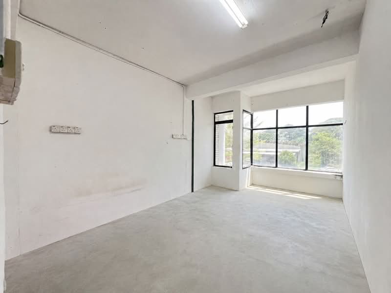 Shop for Rent in Bukit Mertajam (Penang) - Simon Ng - Interior - PropertyGuru.com.my