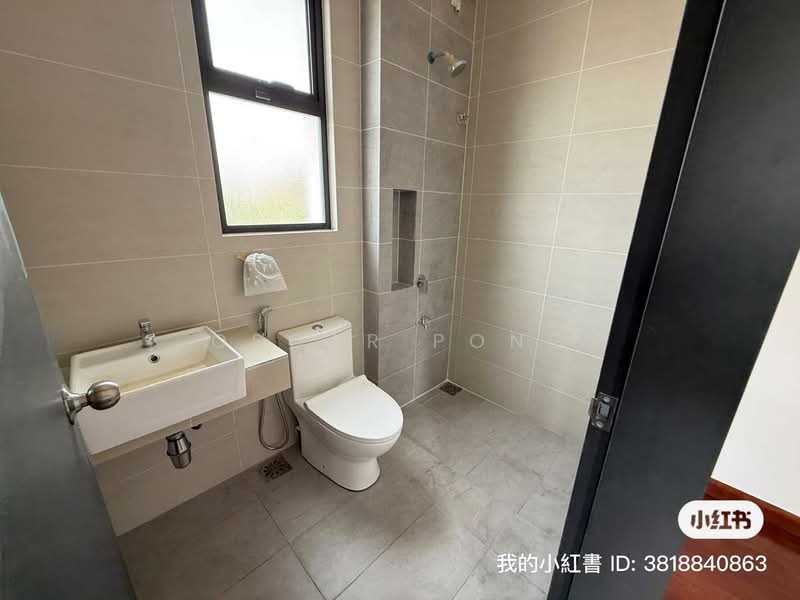 Rumah Teres 2 Tingkat untuk Dijual di Legasi 1 (Puchong) - Oscar Pong - Bathroom - PropertyGuru.com.my