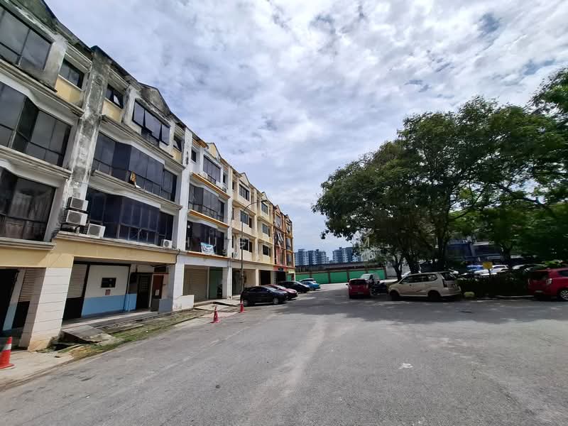 Kedai / Pejabat untuk Dijual di Taman Kajang Utama (Kajang) - Hugo Lim - Exterior - PropertyGuru.com.my