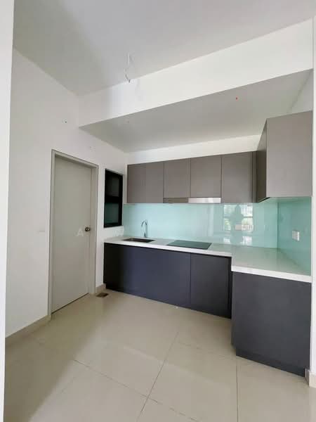 Service Residence for Rent at D'Sini Residences - Alwin Lee - Kitchen - PropertyGuru.com.my