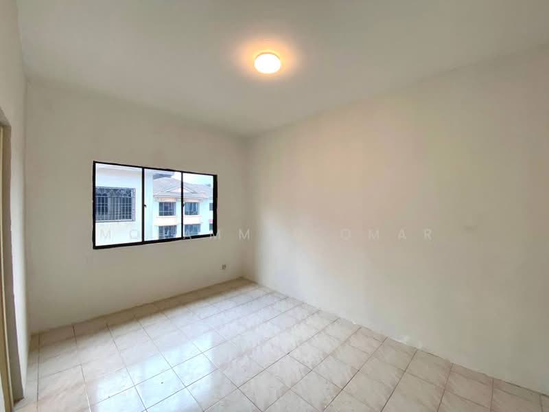 Apartment for Sale at Zapin Apartment - Mohammad Omar - PropertyGuru.com.my