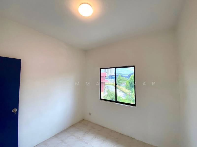 Apartment for Sale at Zapin Apartment - Mohammad Omar - PropertyGuru.com.my