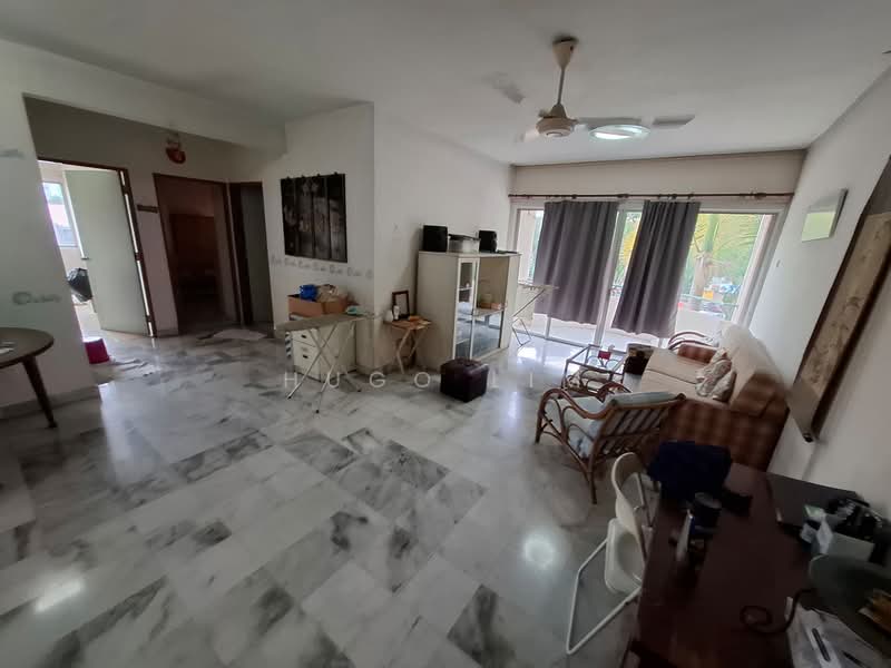 Pangsapuri untuk Dijual di Palm Ville - Hugo Lim - Living Room - PropertyGuru.com.my