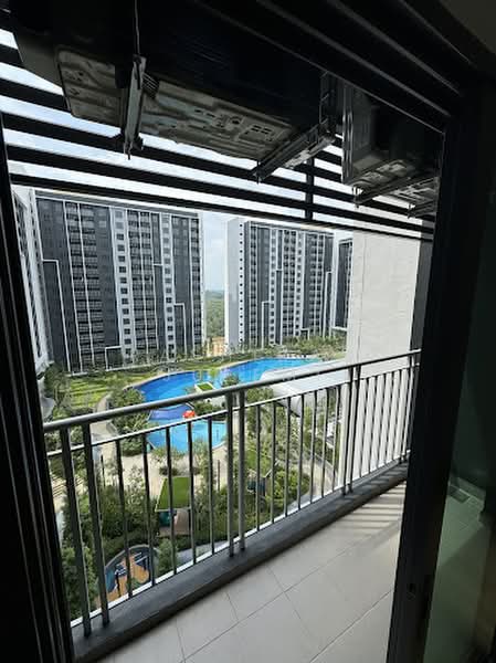 Service Residence for Sale at Maya Bay Residences @ Gamuda Cove - Rashidah Juremi - Balcony - PropertyGuru.com.my
