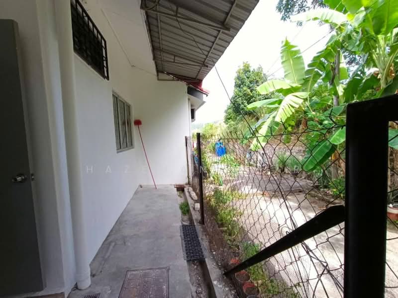 Rumah Teres 1 Tingkat untuk Dijual di Puncak Alam (Selangor) - Hazeman Omar - Exterior - PropertyGuru.com.my