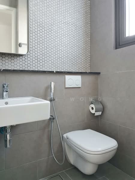 Servis Apartment untuk Disewa di Lucentia Residences - Rose Wong - Bathroom - PropertyGuru.com.my