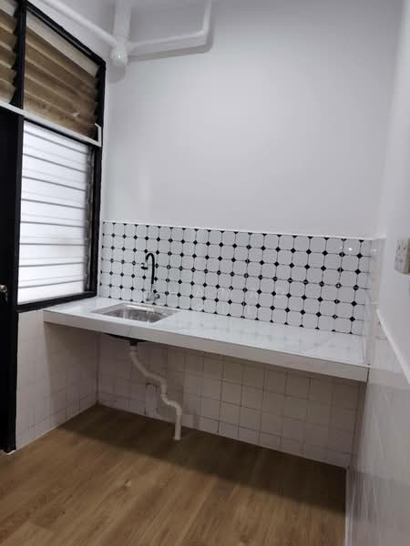 Pangsapuri untuk Dijual di Taman Desa Skudai - Muhamad Asrul - Kitchen - PropertyGuru.com.my