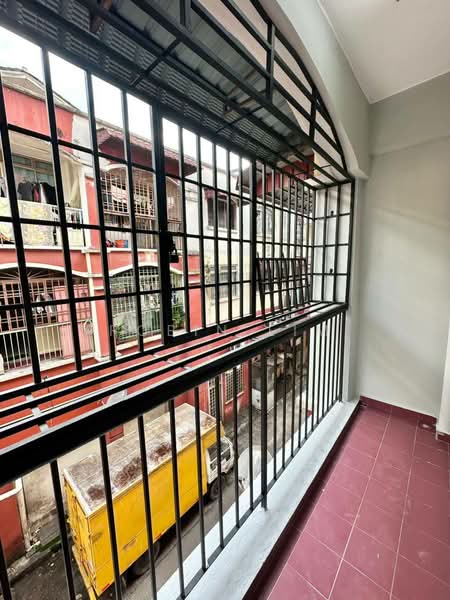 Shop for Sale in Taman Tan Sri Yaacob (Johor Bahru) - Robin Lim - Balcony - PropertyGuru.com.my