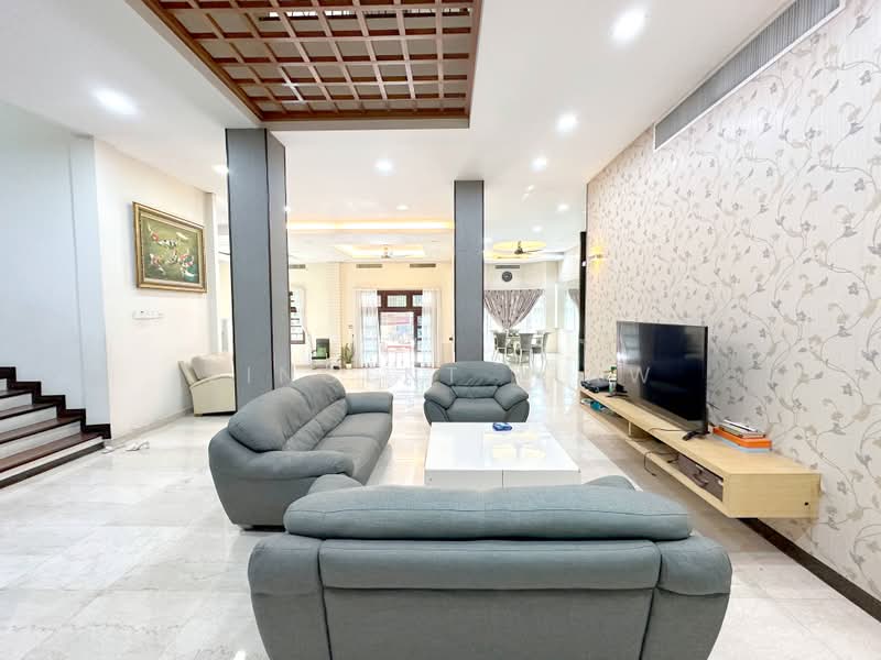 Bungalow House untuk Dijual di Saujana Golf & Country Club (Saujana) - Vincent Liaw - Living Room - PropertyGuru.com.my