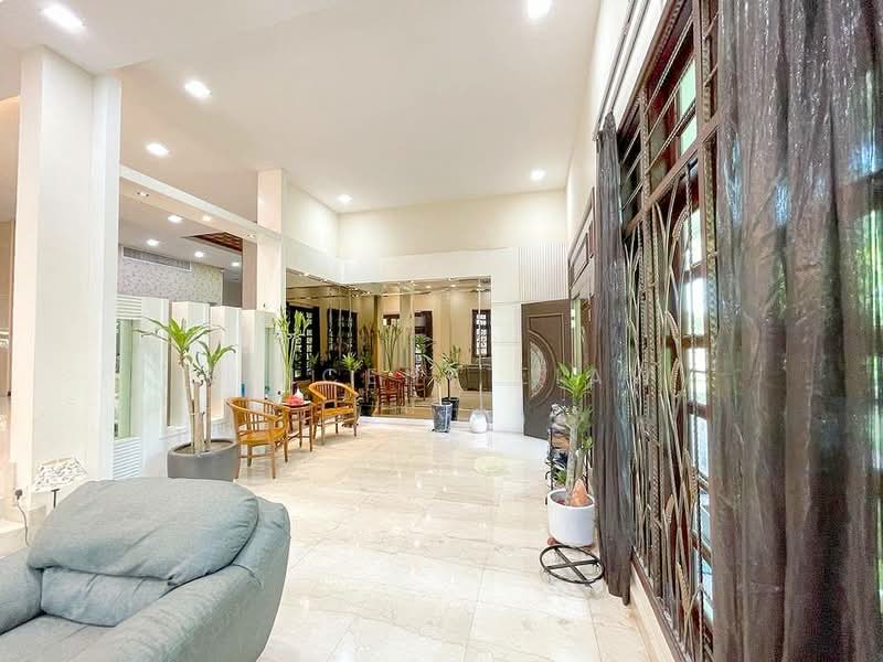 Bungalow House untuk Dijual di Saujana Golf & Country Club (Saujana) - Vincent Liaw - Living Room - PropertyGuru.com.my