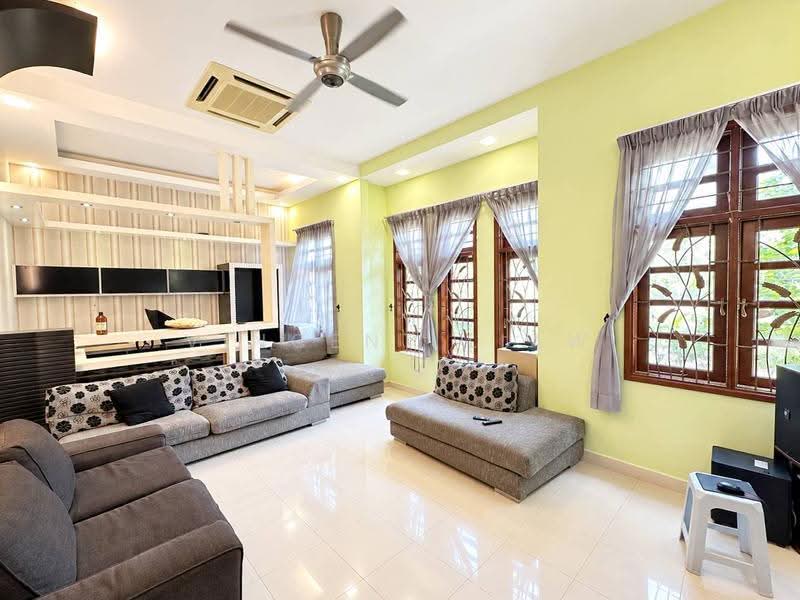 Rumah Banglo untuk Dijual di Saujana (Selangor) - Vincent Liaw - Living Room - PropertyGuru.com.my