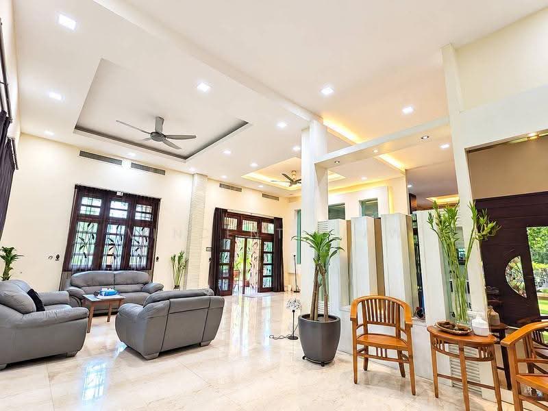 Rumah Banglo untuk Dijual di Saujana (Selangor) - Vincent Liaw - Living Room - PropertyGuru.com.my