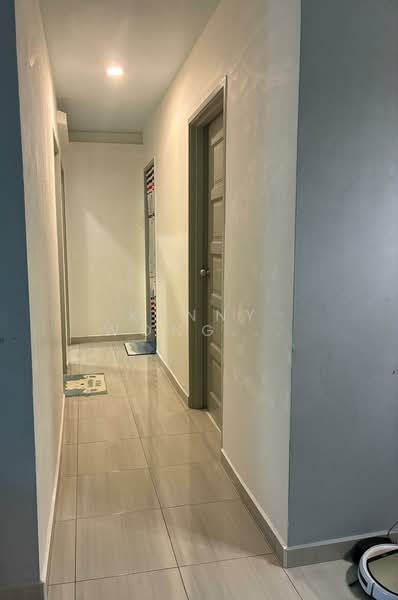 Service Residence for Sale at Nusa Perdana Apartment - Kenny Wong Chen Yao - Corridor - PropertyGuru.com.my