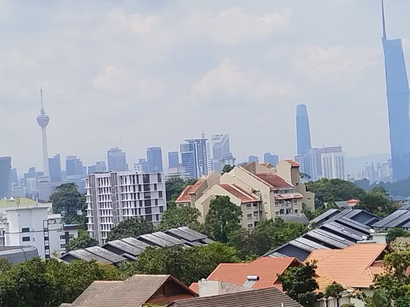 Kondominium untuk Dijual di Indah Damansara - James Yim - KLCC TRX Merdeka 118 View from balcony - PropertyGuru.com.my