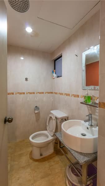 Kondominium untuk Dijual di Indah Damansara - James Yim - bathroom 1 - PropertyGuru.com.my