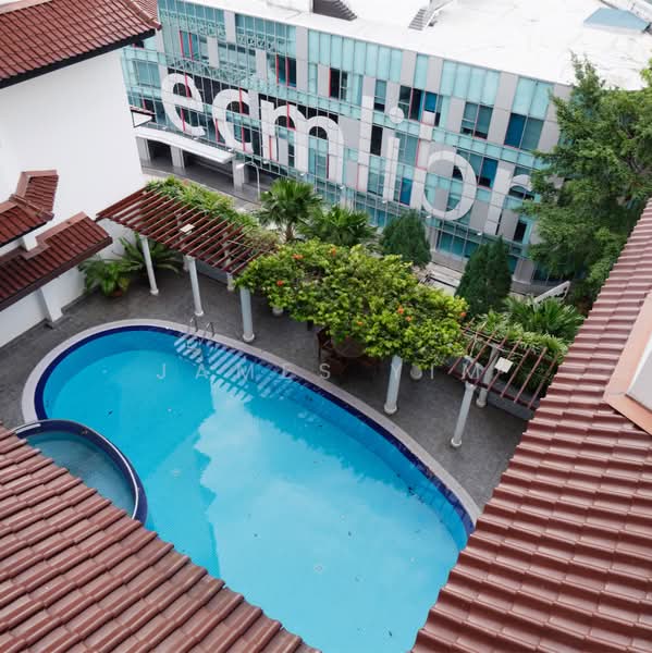 Kondominium untuk Dijual di Indah Damansara - James Yim - swimming pool - PropertyGuru.com.my