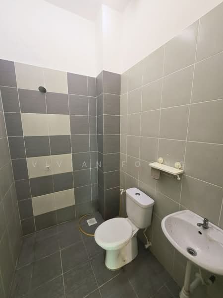 Rumah Teres 1 Tingkat untuk Dijual di Tanjung Rambutan (Hulu Kinta) - Vivian Foong - Bathroom - PropertyGuru.com.my