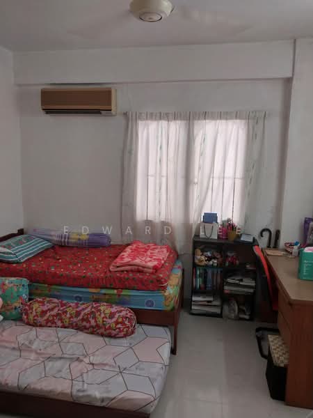 Rumah Flat untuk Dijual di Desa Mawar - Edward Lee - Bedroom - PropertyGuru.com.my