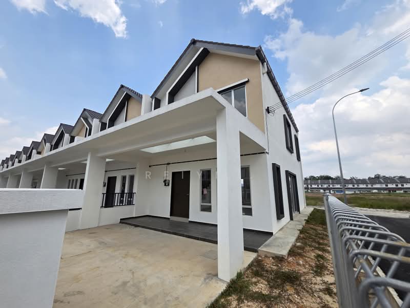 Rumah Teres 2 Tingkat untuk Dijual di Klang (Selangor) - Reiyn . - Exterior - PropertyGuru.com.my