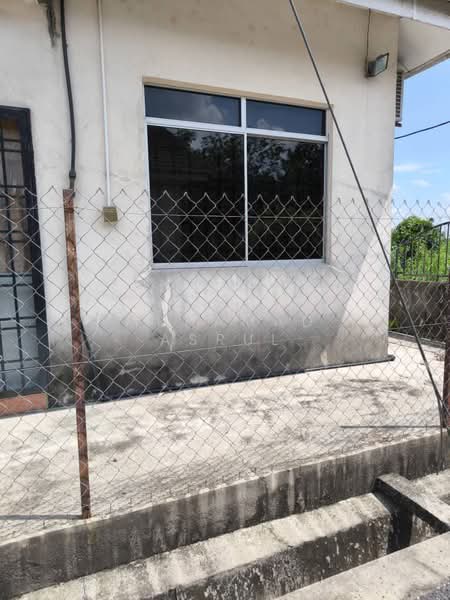 1-storey Terraced House for Sale in Taman Indah Jaya 2 (Segamat) - Muhamad Asrul - Exterior - PropertyGuru.com.my