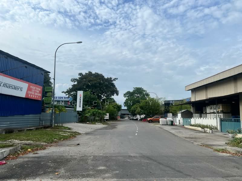Semi-D Factory for Rent in Taman Perindustrian Puchong (Puchong) - Ng Chun Yen - Exterior - PropertyGuru.com.my