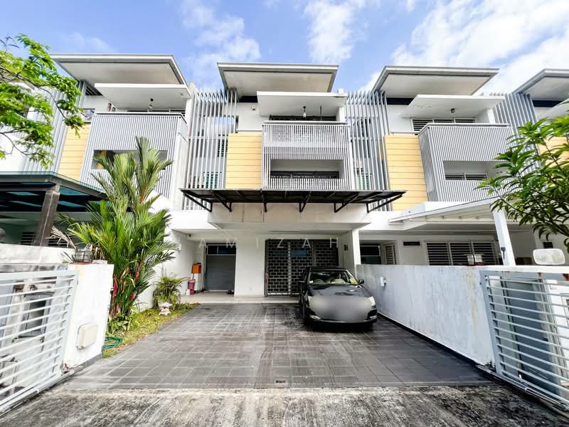 Rumah Teres 3 Tingkat untuk Dijual di Kajang (Selangor) - Hamizah . - PropertyGuru.com.my