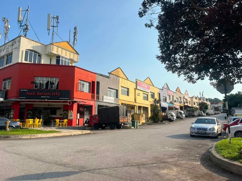 Shop / Office for Sale in Taman Puncak Jalil (Seri Kembangan) - Darren Lai - Exterior - PropertyGuru.com.my
