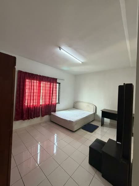Condominium for Sale at Sri Putramas - Justin Voon - Bedroom - PropertyGuru.com.my