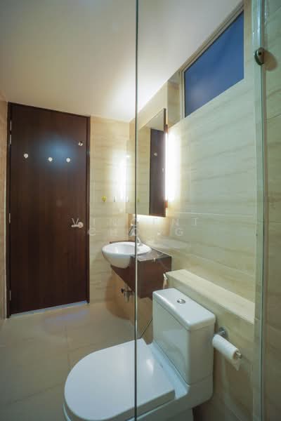 Condominium for Rent at The Bay Residences - Vincent Chong - Common Bathroom - PropertyGuru.com.my