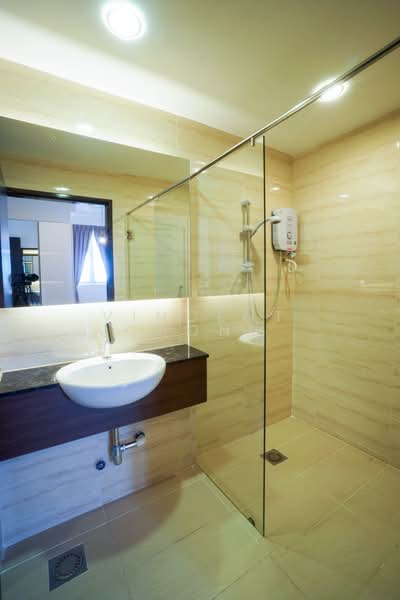 Condominium for Rent at The Bay Residences - Vincent Chong - Bathroom 2 - PropertyGuru.com.my