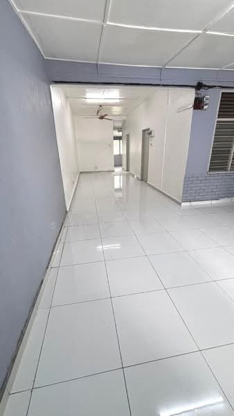 Rumah Teres 1 Tingkat untuk Dijual di Hulu Langat (Selangor) - Yasmin Sulaiman - Corridor - PropertyGuru.com.my