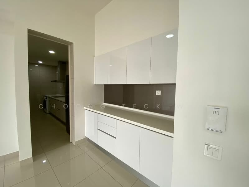 Servis Apartment untuk Dijual di The Park Sky Residence - Choong Teck Wei - Kitchen - PropertyGuru.com.my