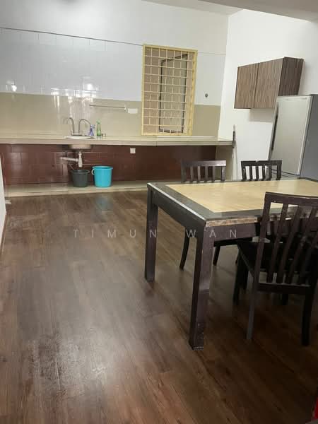 Servis Apartment untuk Disewa di One Stop @ Fraser Business Park - Timun Wan - Kitchen - PropertyGuru.com.my