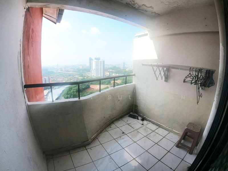 Kondominium untuk Dijual di Bukit Winner (Winner Heights) - Yasmin Sulaiman - Balcony - PropertyGuru.com.my