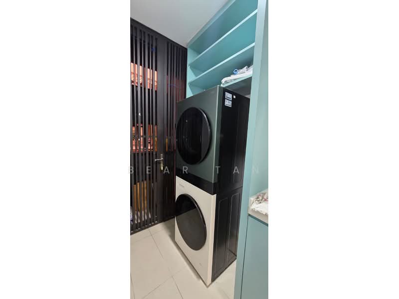 Kondominium untuk Disewa di Shorefront Residences - Bear Tan - PropertyGuru.com.my
