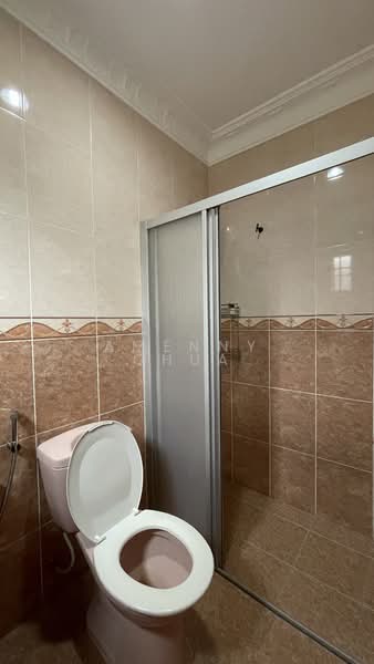 2-storey Terraced House for Rent in Bandar Botanic (Klang) - Amenny Chua - Bathroom - PropertyGuru.com.my