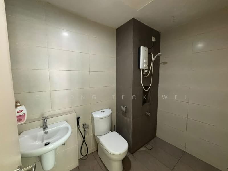 Condominium for Sale at Ascenda Residence @ Skyarena - Choong Teck Wei - Bathroom - PropertyGuru.com.my