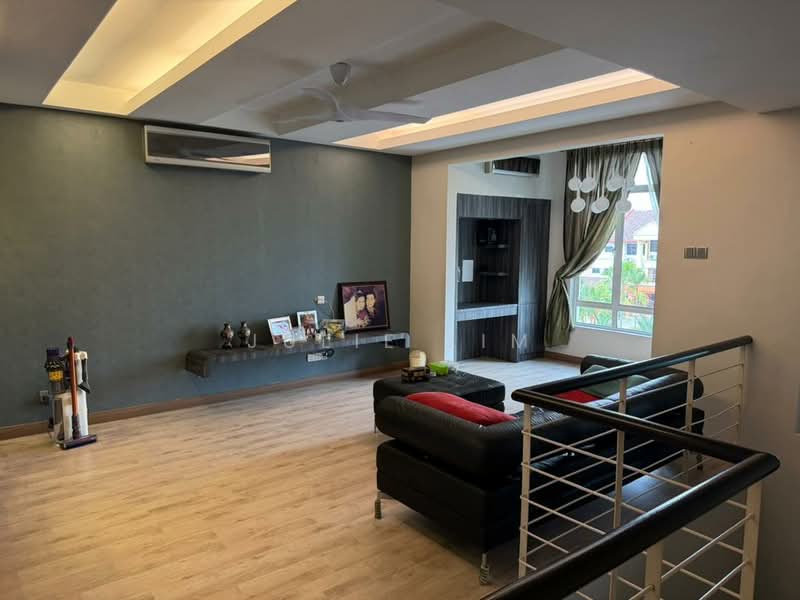 Rumah Teres 3 Tingkat untuk Dijual di Taman Bukit Segar Jaya 1 (Cheras) - Julie Lim - Living Room - PropertyGuru.com.my