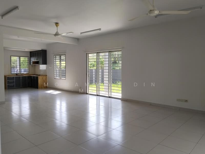 Rumah Banglo untuk Dijual di Seksyen U9 (Shah Alam) - Mohammad Din Majid - Kitchen - PropertyGuru.com.my