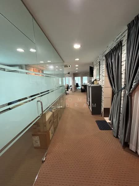 Pejabat untuk Dijual di Kelana Jaya (Petaling Jaya) - K.Soma Sundram - Corridor - PropertyGuru.com.my