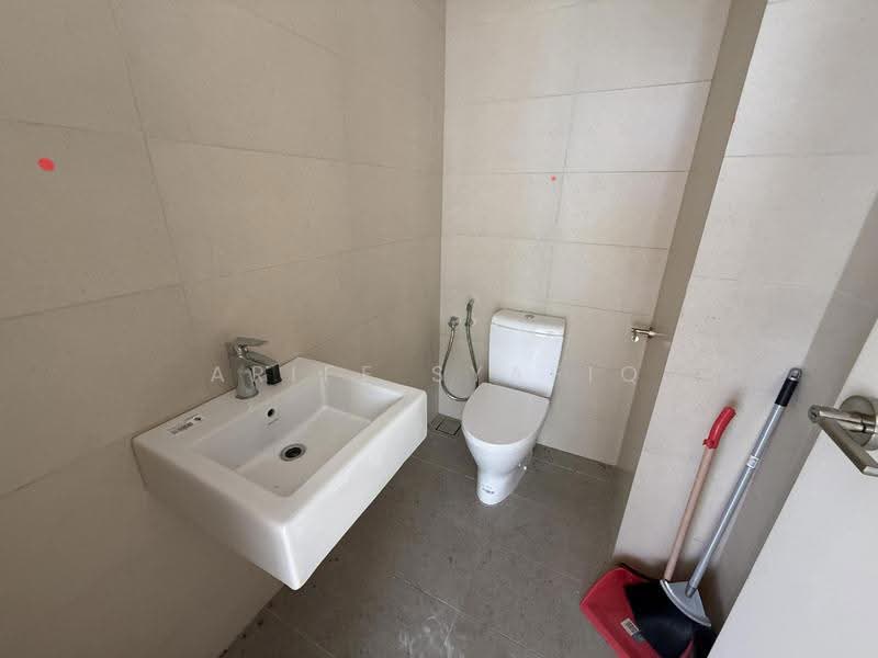 Semi-Detached House for Sale in Kota Kemuning (Shah Alam) - Ariff Syafiq - Bathroom - PropertyGuru.com.my