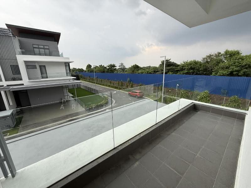 Semi-Detached House for Sale in Kota Kemuning (Shah Alam) - Ariff Syafiq - Exterior - PropertyGuru.com.my