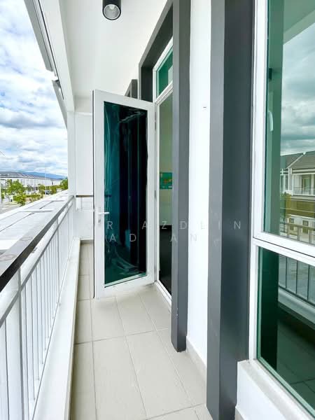 2-storey Terraced House for Sale in Eco Majestic (Semenyih) - Nor Azdlin Adnan - PropertyGuru.com.my