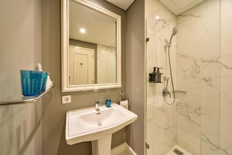 Kedai untuk Dijual di KL City Centre (Kuala Lumpur) - Seamus Kor - Bathroom - PropertyGuru.com.my