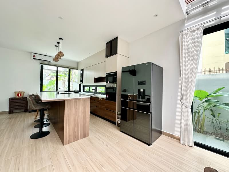 Semi-Detached House for Sale in Bandar Dato Onn (Tebrau) - Yik Tat - PropertyGuru.com.my