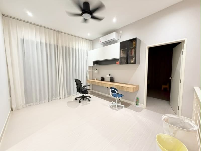 Rumah Berkembar untuk Dijual di Bandar Dato Onn (Tebrau) - Yik Tat - PropertyGuru.com.my