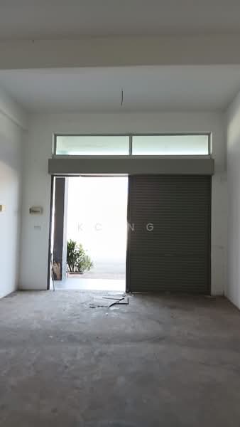 Shop for Sale in Klebang (Melaka) - KC Ng - Entrance - PropertyGuru.com.my