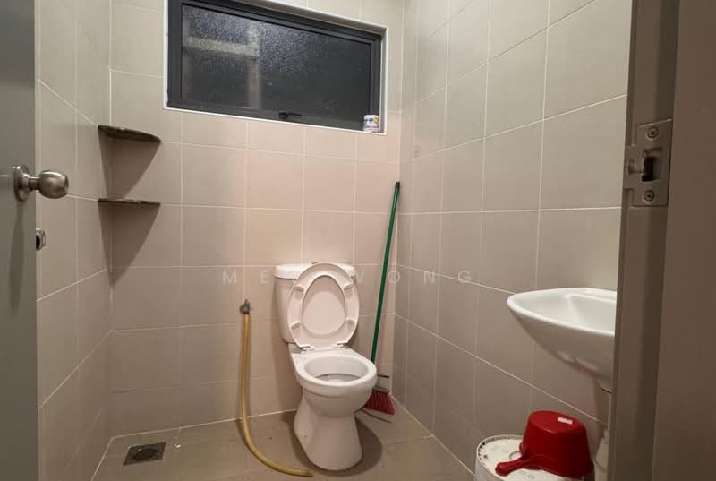 Semi-Detached House for Sale in Kampung Salak (Sepang) - Mel Wong - Bathroom - PropertyGuru.com.my