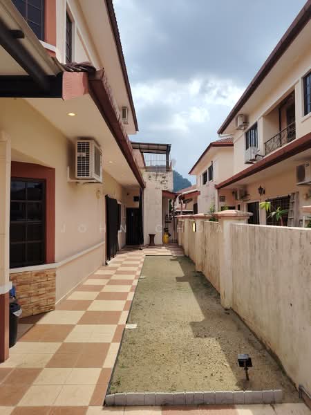 Rumah Berkembar untuk Dijual di Ipoh (Perak) - John Chuah - Exterior - PropertyGuru.com.my